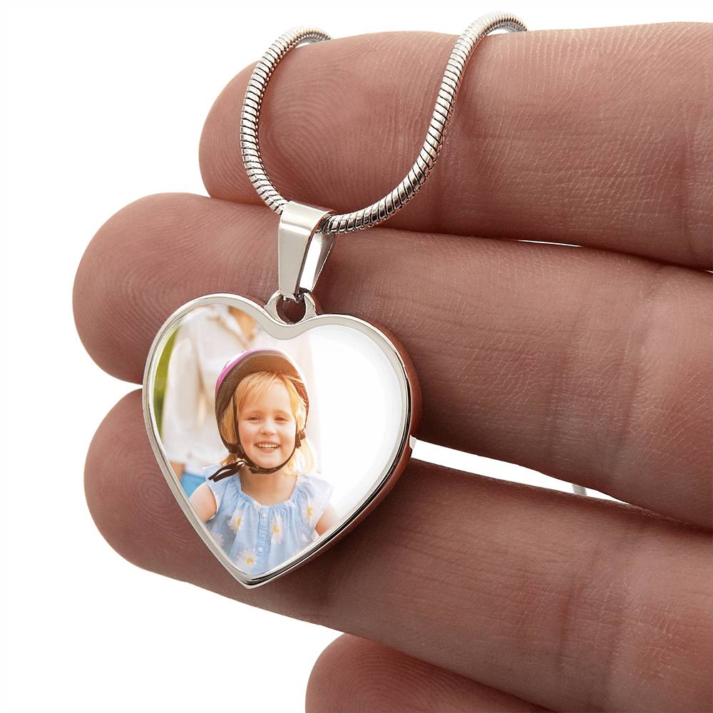 Collier cœur avec photo — gravé au dos